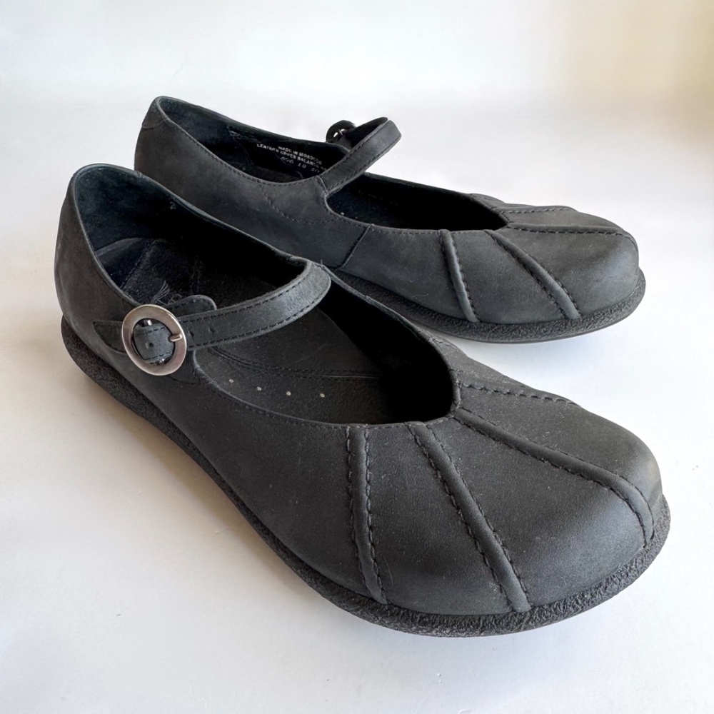 Dansko Giselle Mary Jane Black Leather Flats Size 40